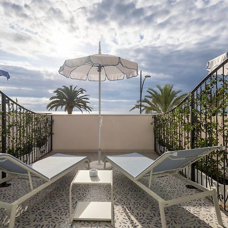 A'Mare Boutique Hotel & Spa Пьетра-Лигуре Экстерьер фото