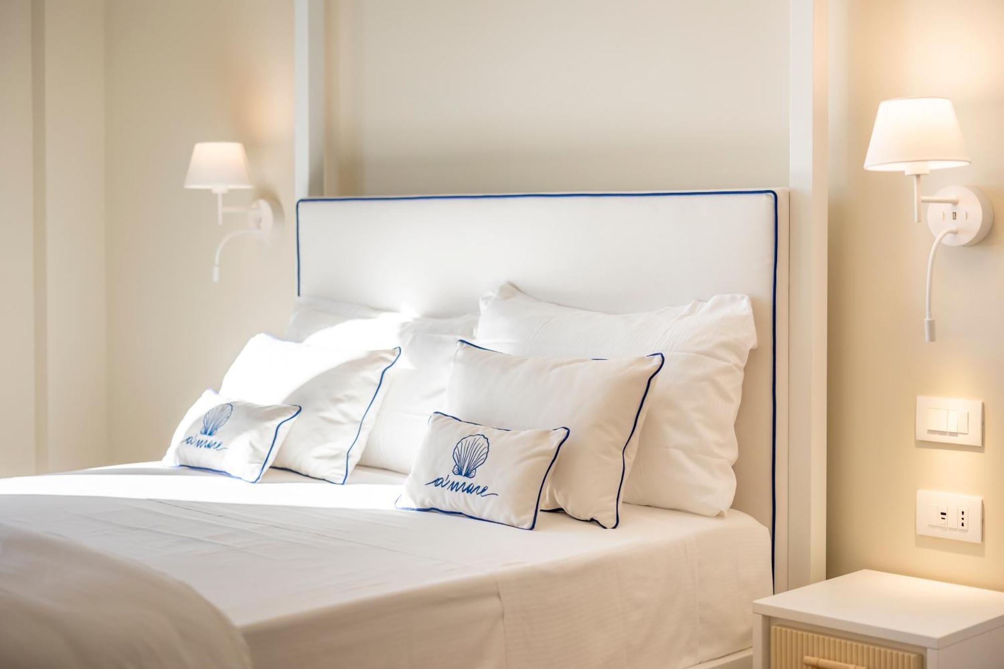 A'Mare Boutique Hotel & Spa Пьетра-Лигуре Экстерьер фото