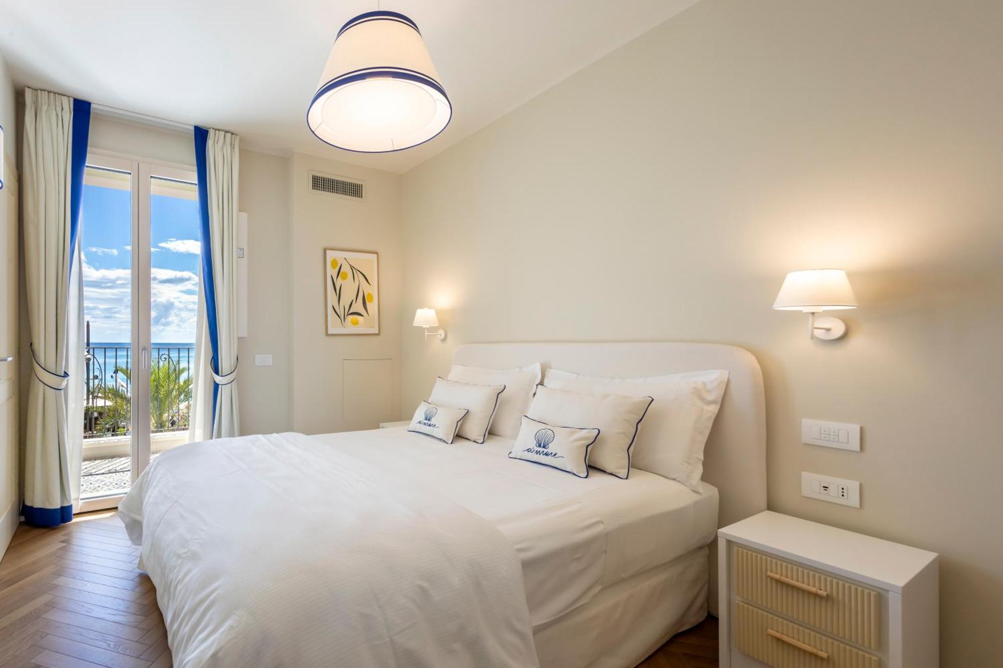 A'Mare Boutique Hotel & Spa Пьетра-Лигуре Экстерьер фото