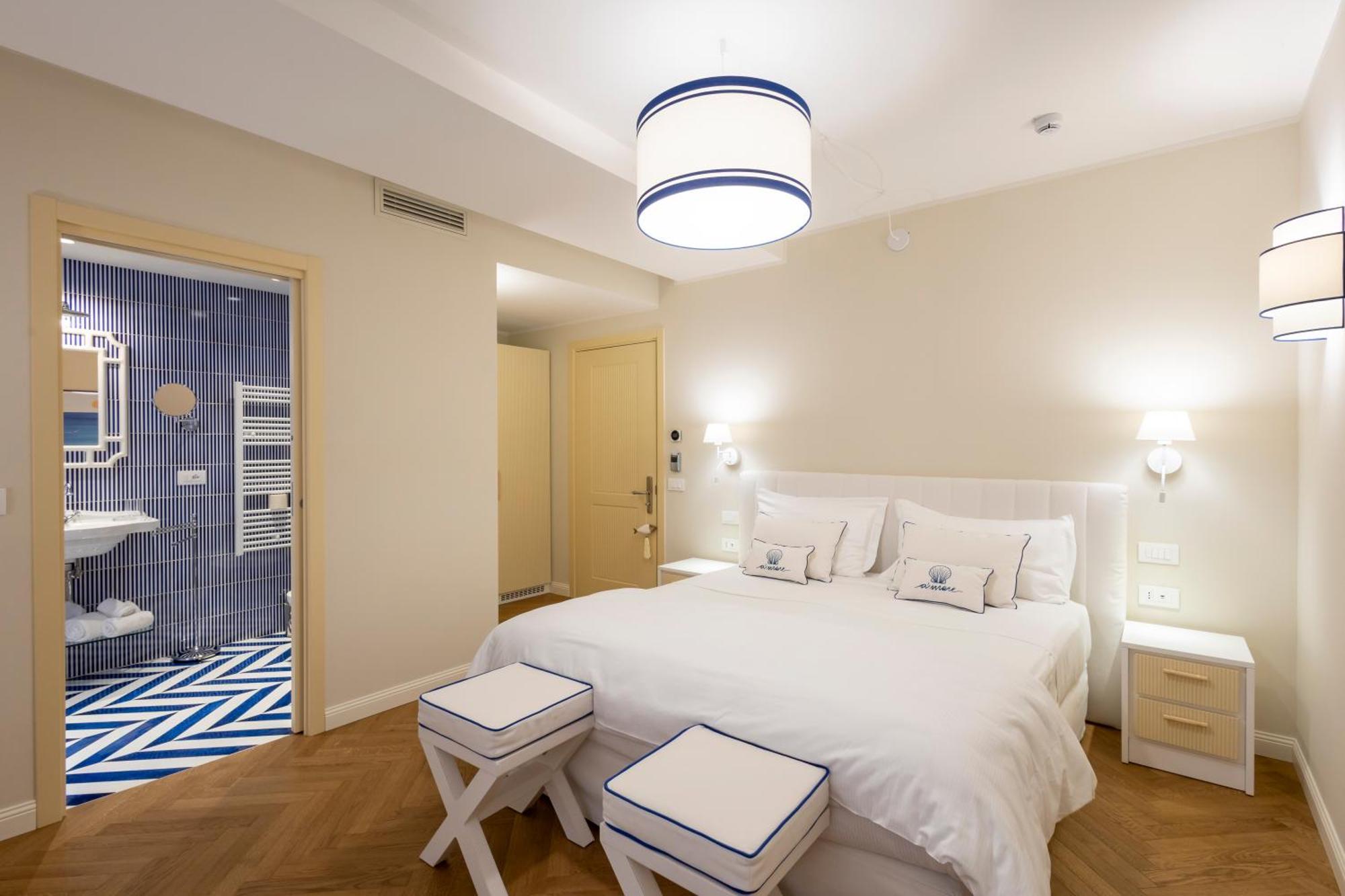 A'Mare Boutique Hotel & Spa Пьетра-Лигуре Экстерьер фото